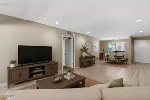 12212 N Paradise Vlg Pkwy S, Phoenix, AZ 85032 - Photo 20
