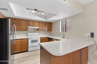 12212 N Paradise Village Parkway S #206, Phoenix, AZ 85032 - Photo 4