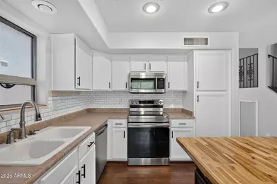 16090 W Latham Street, Goodyear, AZ 85338 - Photo 24