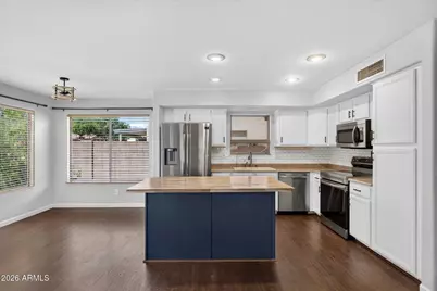 16090 W Latham Street, Goodyear, AZ 85338 - Photo 18