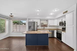 16090 W Latham St, Goodyear, AZ 85338 - Photo 18