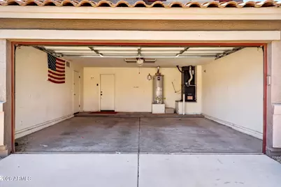 16090 W Latham Street, Goodyear, AZ 85338 - Photo 4