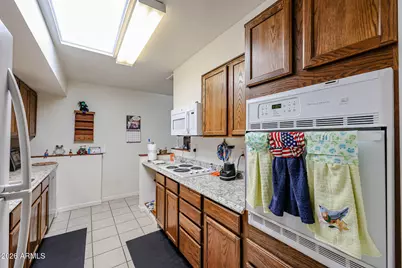11439 N 107th Avenue, Sun City, AZ 85351 - Photo 4