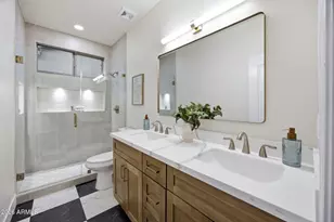 1645 E Orangewood St, Gilbert, AZ 85296 - Photo 20