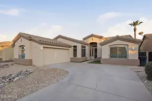 1645 E Orangewood St, Gilbert, AZ 85296 - Photo 2
