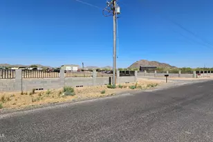 30940 N Varnum Rd, San Tan Valley, AZ 85143 - Photo 4