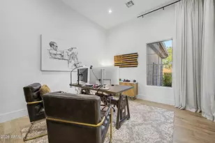 2554 W Shinnecock Way, Phoenix, AZ 85086 - Photo 18