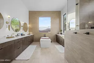 2554 W Shinnecock Way, Phoenix, AZ 85086 - Photo 16