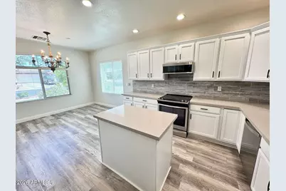 847 E La Costa Place, Chandler, AZ 85249 - Photo 10