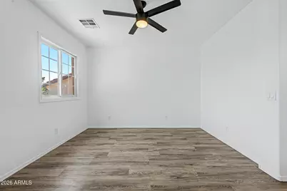 5631 S 21st Place, Phoenix, AZ 85040 - Photo 14