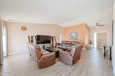 4026 W Willow Avenue, Phoenix, AZ 85029 - Photo 12