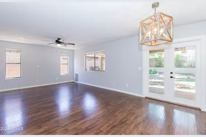 20733 N 37th Way, Phoenix, AZ 85050 - Photo 8