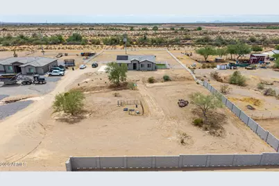 17038 W Baker Drive, Surprise, AZ 85387 - Photo 30