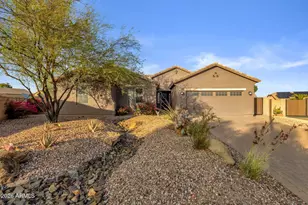 22792 W Hopi Cir, Buckeye, AZ 85326 - Photo 2