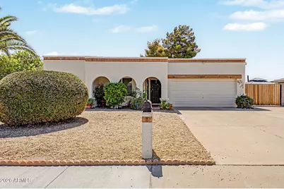 17404 N 37th Avenue, Glendale, AZ 85308 - Photo 2