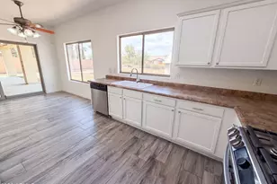 21170 E Twin Acres Dr, Queen Creek, AZ 85142 - Photo 12