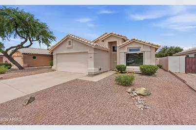 972 E Constitution Drive, Chandler, AZ 85225 - Photo 2