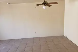 1536 S River Dr E, Tempe, AZ 85281 - Photo 8