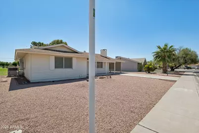 11225 N 110th Drive, Sun City, AZ 85351 - Photo 4