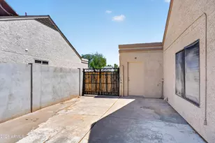 1508 E Todd Dr, Tempe, AZ 85283 - Photo 22