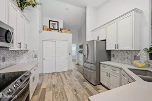 1091 S Crossroads Dr, Gilbert, AZ 85296 - Photo 10