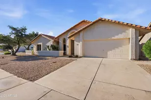 2405 W Gregg Dr, Chandler, AZ 85224 - Photo 2