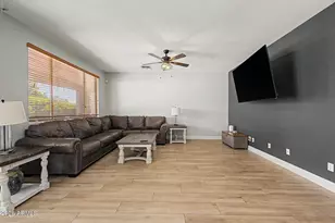 1375 E Locust Dr, Chandler, AZ 85286 - Photo 18