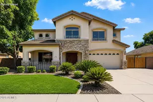 1375 E Locust Dr, Chandler, AZ 85286 - Photo 2
