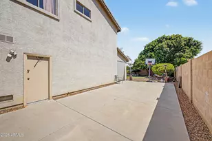 1375 E Locust Dr, Chandler, AZ 85286 - Photo 48