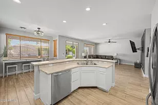 1375 E Locust Dr, Chandler, AZ 85286 - Photo 24