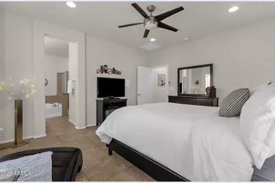 27230 N 16th Lane, Phoenix, AZ 85085 - Photo 22