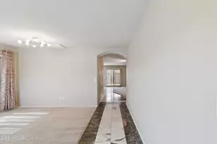 3139 W Matthew Dr, Phoenix, AZ 85027 - Photo 8