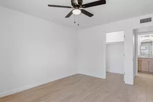 326 E Huntington Dr, Tempe, AZ 85282 - Photo 20