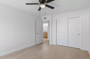 326 E Huntington Dr, Tempe, AZ 85282 - Photo 22