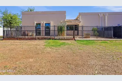 326 E Huntington Drive, Tempe, AZ 85282 - Photo 2