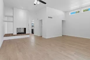326 E Huntington Dr, Tempe, AZ 85282 - Photo 8