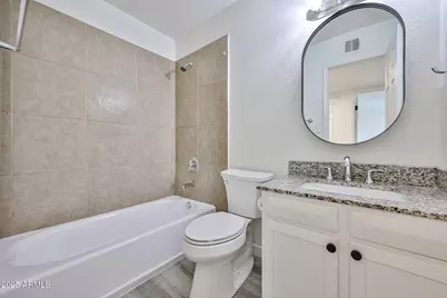 6024 W Golden Lane, Glendale, AZ 85302 - Photo 4