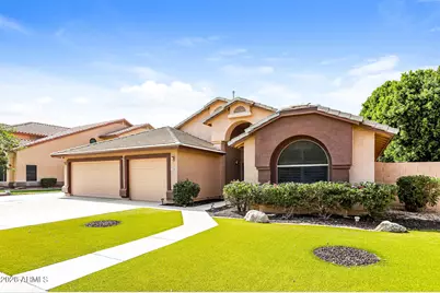 1384 E Toledo Street, Gilbert, AZ 85295 - Photo 2