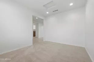 13810 W Calle De Baca Ln, Peoria, AZ 85383 - Photo 26