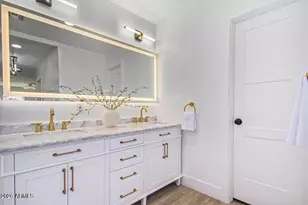 5712 N Scottsdale Rd, Paradise Valley, AZ 85253 - Photo 22