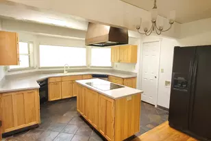 26649 S Grapefruit Dr, Queen Creek, AZ 85142 - Photo 4