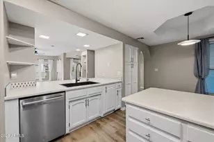 5200 S Lakeshore Dr, Tempe, AZ 85283 - Photo 12