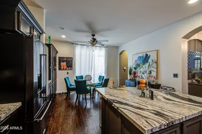2404 W Dusty Wren Drive, Phoenix, AZ 85085 - Photo 14