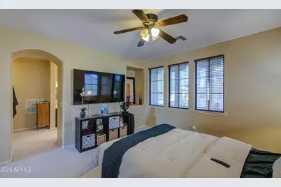 2404 W Dusty Wren Drive, Phoenix, AZ 85085 - Photo 22