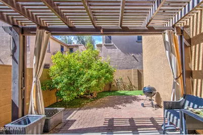 2404 W Dusty Wren Drive, Phoenix, AZ 85085 - Photo 38