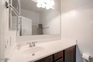 2725 E Mine Creek Rd, Phoenix, AZ 85024 - Photo 20