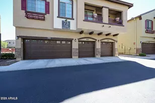 2725 E Mine Creek Rd, Phoenix, AZ 85024 - Photo 1