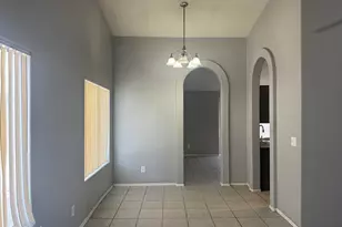 8743 W Sierra Vista Dr, Glendale, AZ 85305 - Photo 12