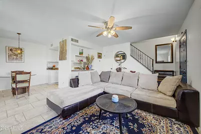 8857 N 12th Place, Phoenix, AZ 85020 - Photo 2