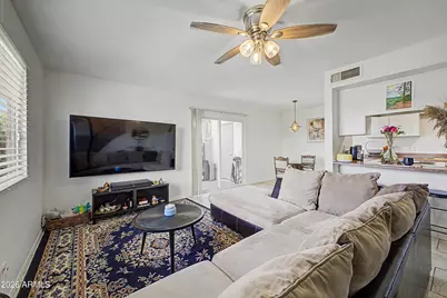 8857 N 12th Place, Phoenix, AZ 85020 - Photo 10